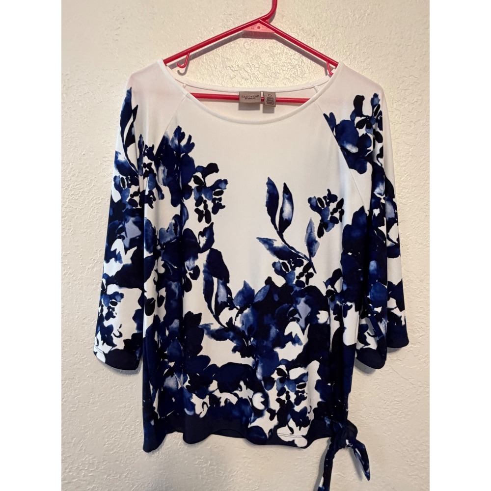 Chicos Easywear Floral Print Side Tie Top Navy White Size 0 XS 3/4 Sleeve